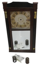 SEYMOUR, WILLIAMS AND PORTER LOOKING GLASS SHELF CLOCK, CIRCA 1832