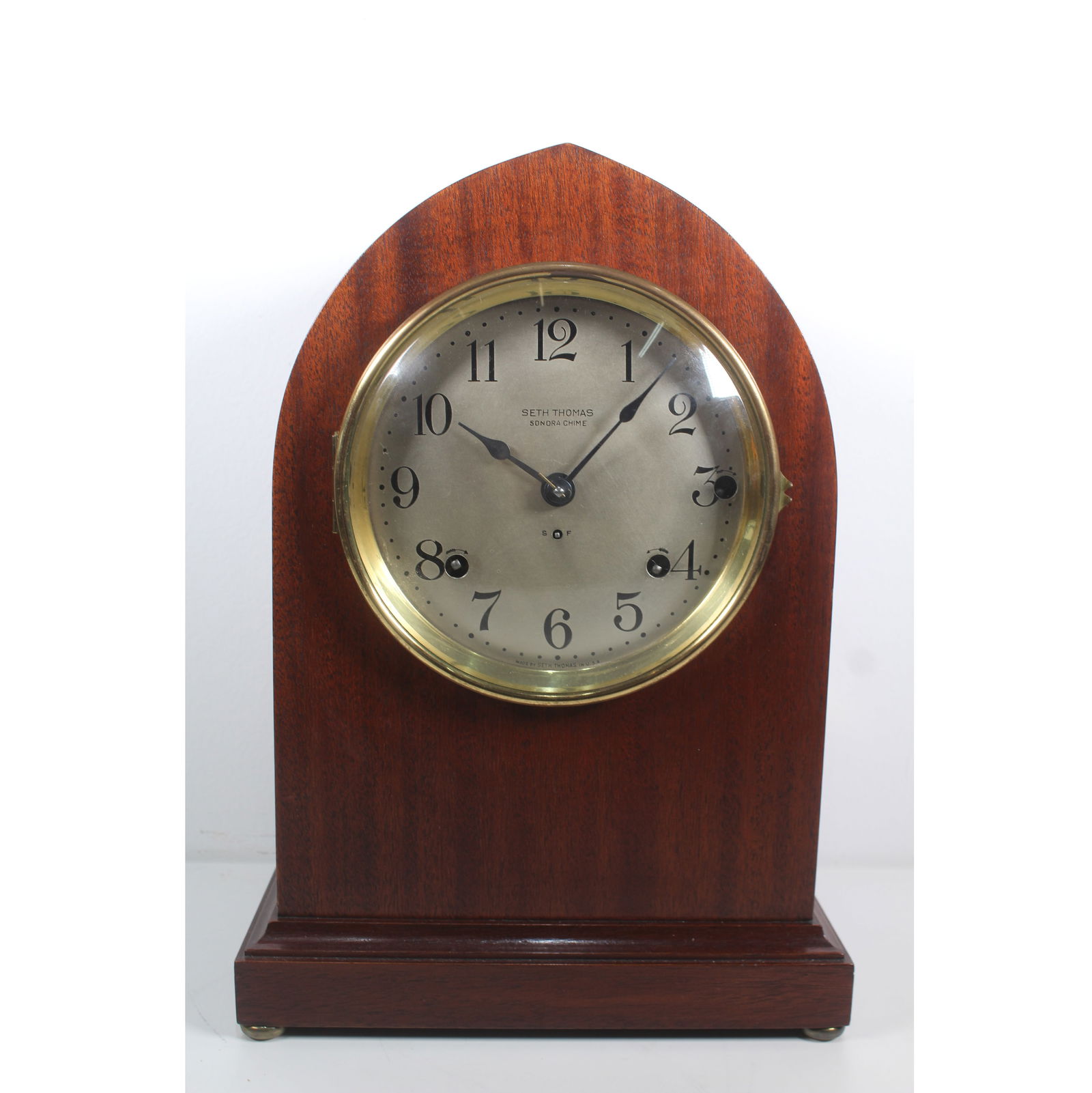 SETH THOMAS SONORA CHIME BEEHIVE CLOCK, CIRCA 1935 (1 of 4)