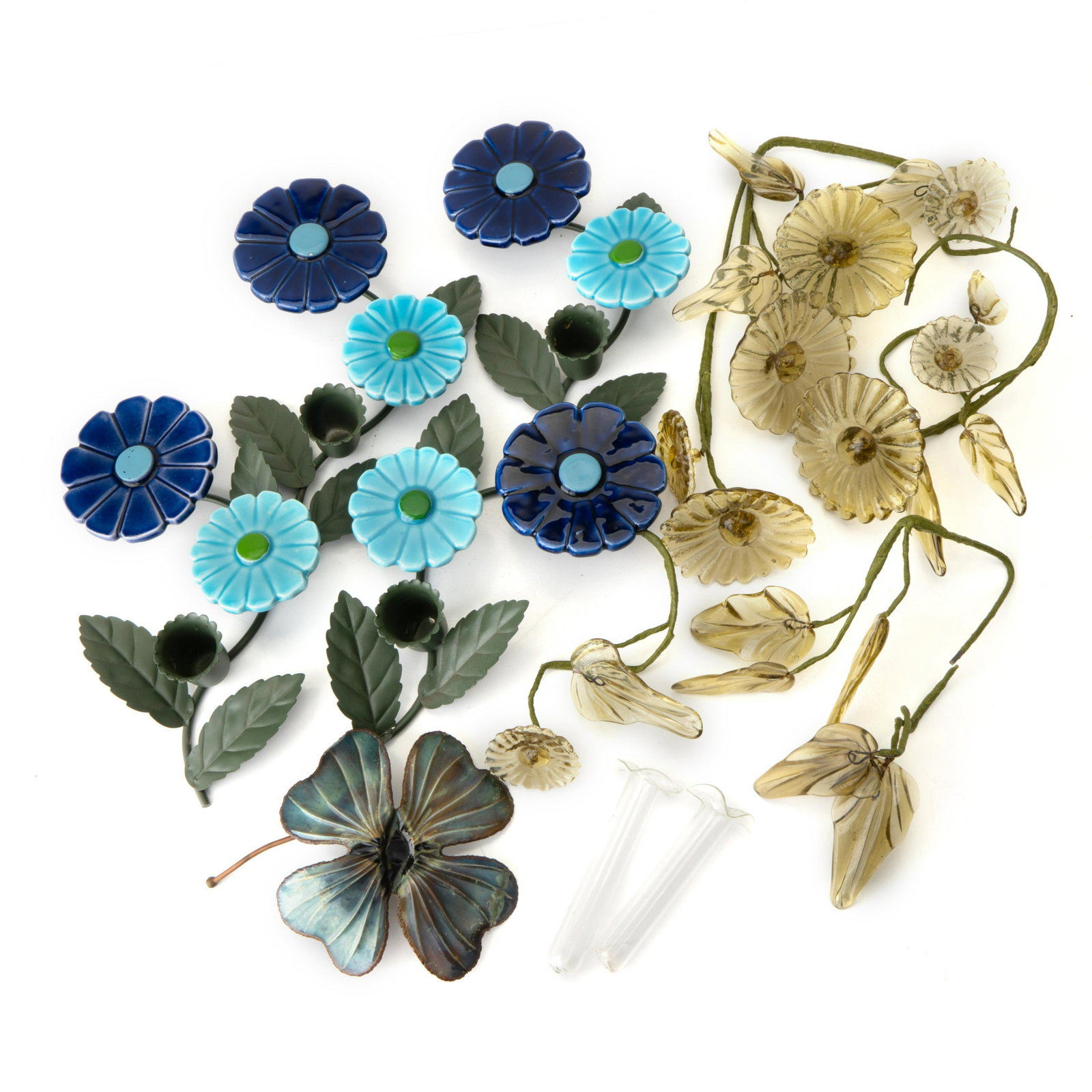 Porcelain And Glass Flowers: 13ct 7in(17.7cm) - 10in(25.4cm)