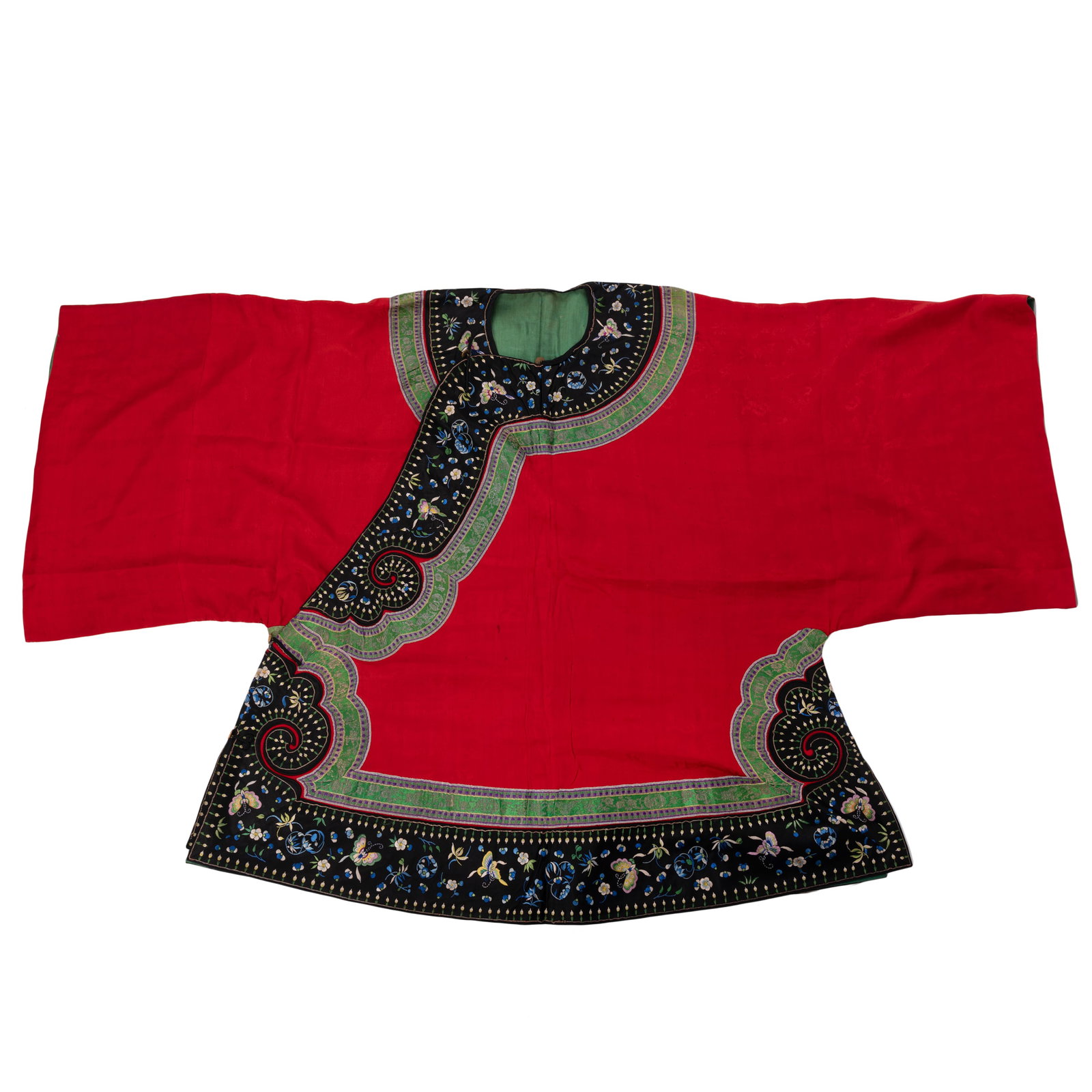 Chinese Embroidery Lady Surcoat: H : 35 in ( 88.9 cm ) W : 57 in ( 144.78 cm )