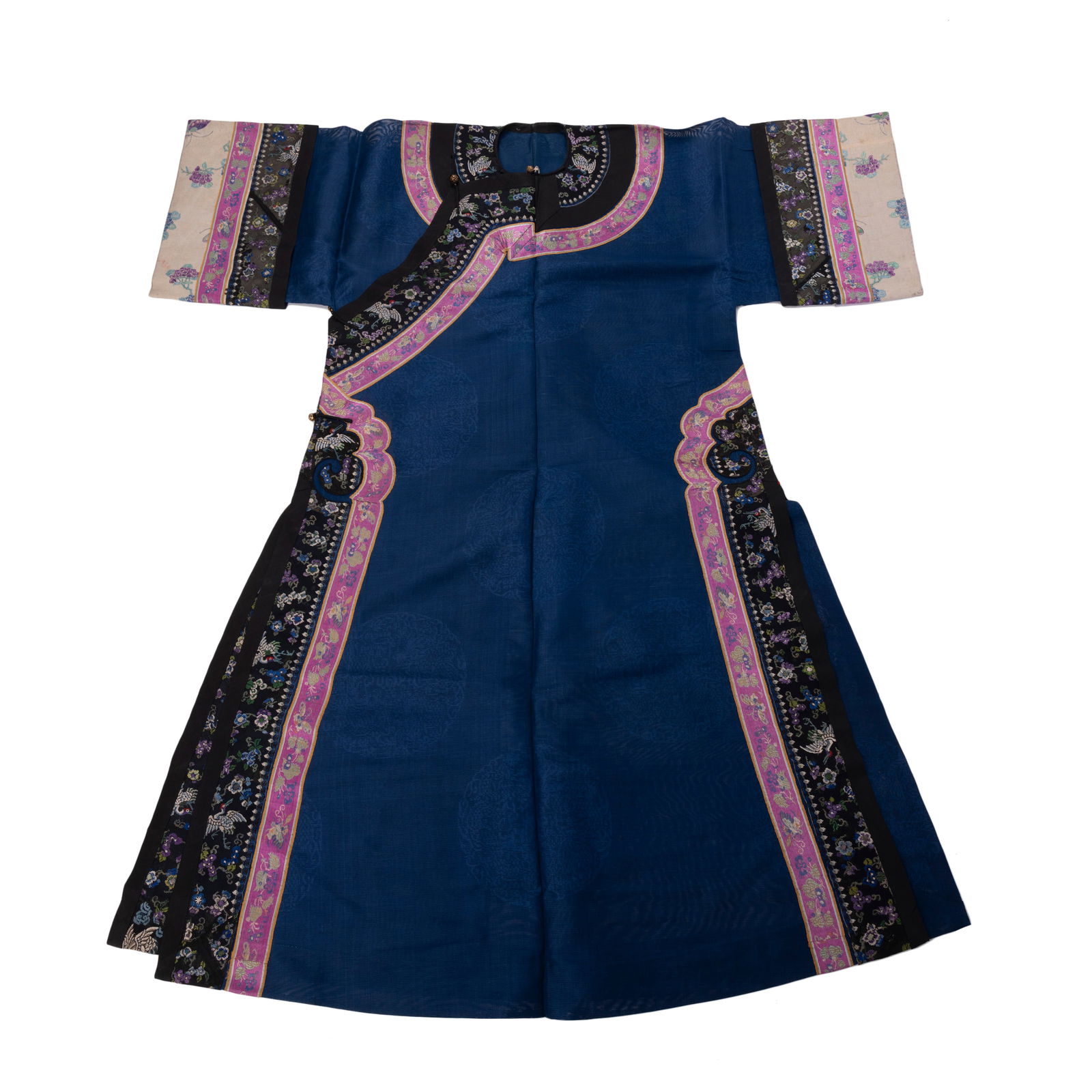 Chinese Silk Embroidery Robe (1 of 9)