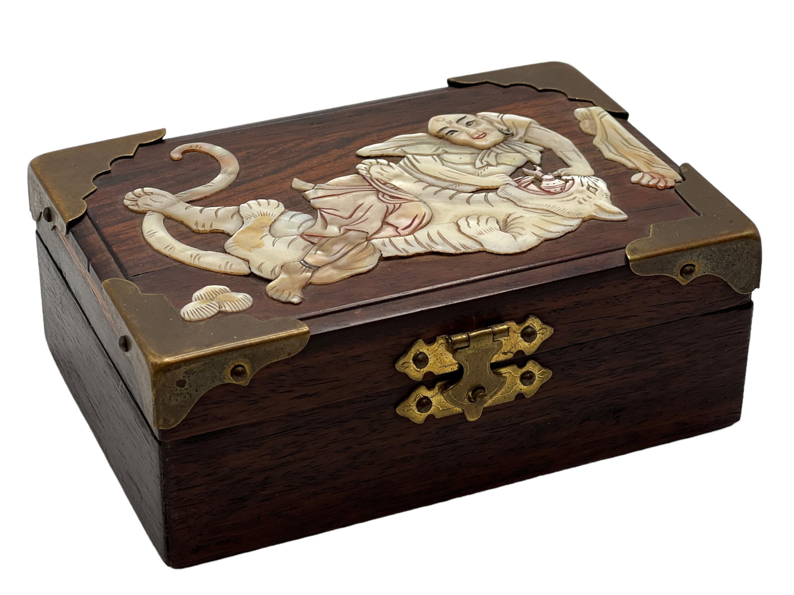 A Wood Inlaid Mother Of Pearl Jewelry Box: H : 1 7/8 in ( 4.76 cm ) W : 5 in ( 12.7 cm ) L : 3 5/8 in ( 9.21 cm )