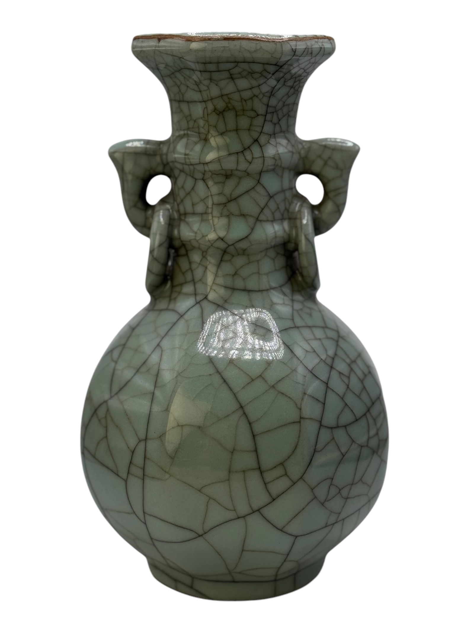 A Chinese Ge-Type Crackle Vase (1 of 7)