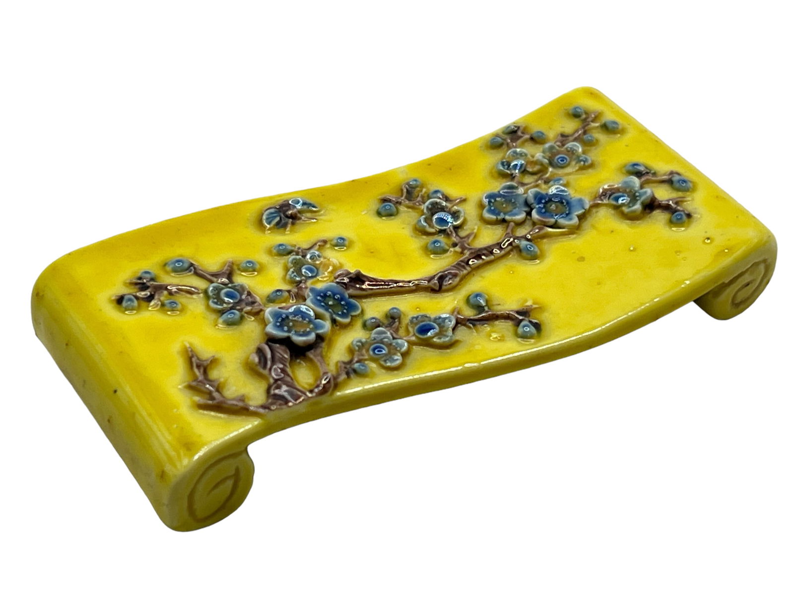 Chinese Porcelain Yellow Glazed Bossom Pen Holder (1 of 4)