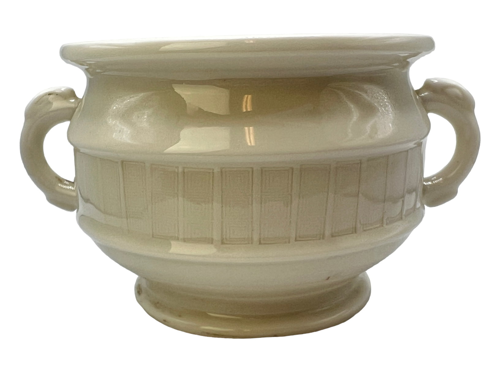 A Dehua Type Cylindrical Censer: H : 3 1/2 in ( 8.89 cm ) W : 7 in ( 17.78 cm )