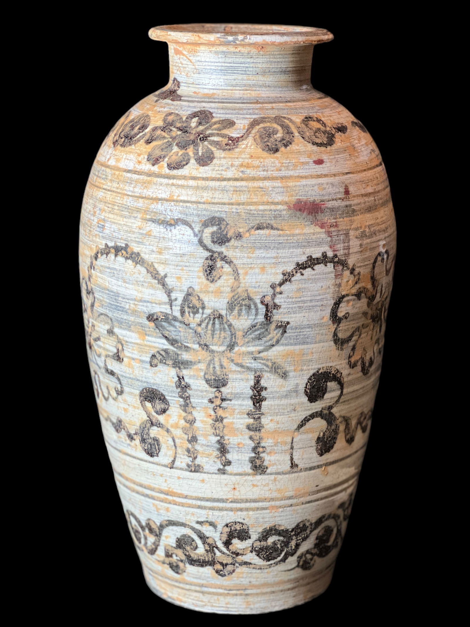 A Large Korean Pottery Jar Vase (1 of 8)