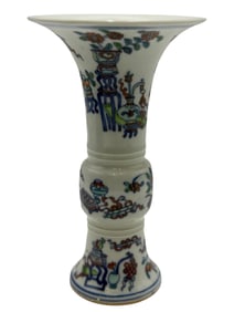 A DOUCAI HU Vase, Qianlong Marks