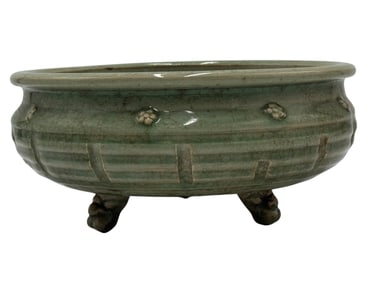 A Celadon Tripod Censer