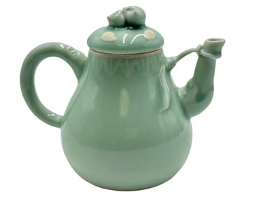 Celadon-Glazed Teapot with Fruit-Form Finial