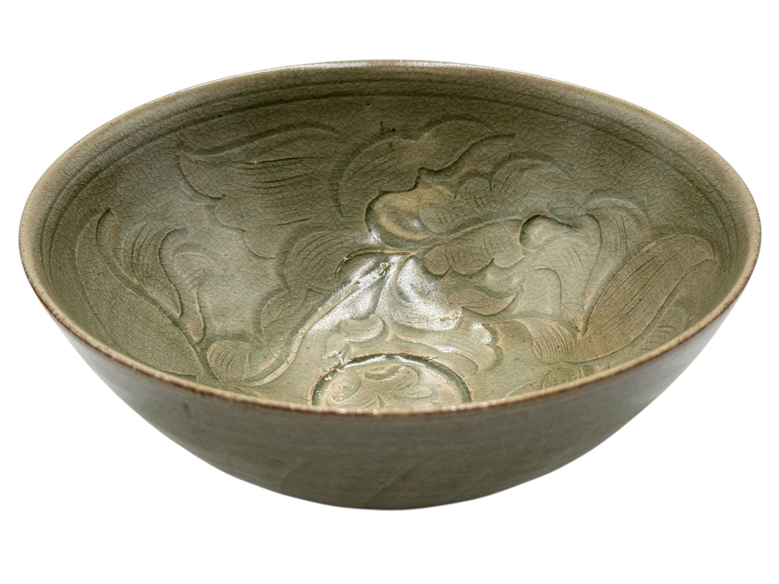 A Chinese YAOZHOU Type Bowl (1 of 6)