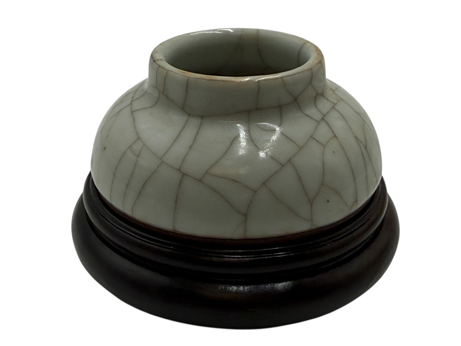 Guan-Style Crackle Glaze Pot with Stand, Qianlong (1 of 5)
