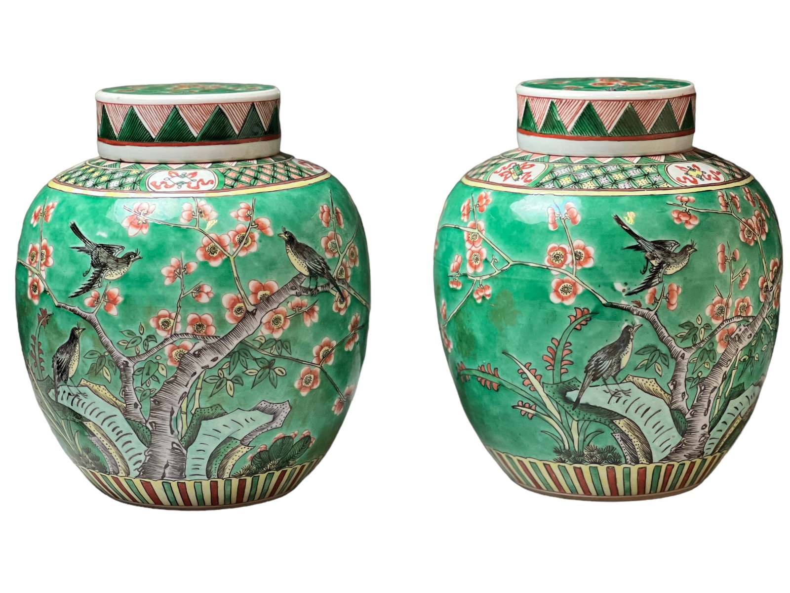 Pair Of Chinese Famille Verte, Prunus Blossom Jars: Pair Of Chinese Famille Verte, Prunus Blossom Jars With Lids H : 8 1/2 in ( 21.59 cm ) W : 8 in ( 20.32 cm )