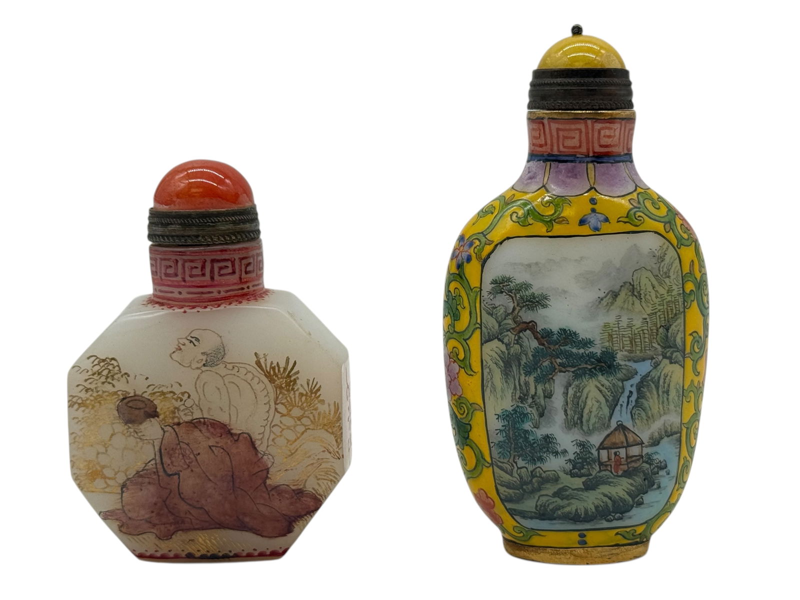 Two Chinese Glass Snuff Bottles - 2