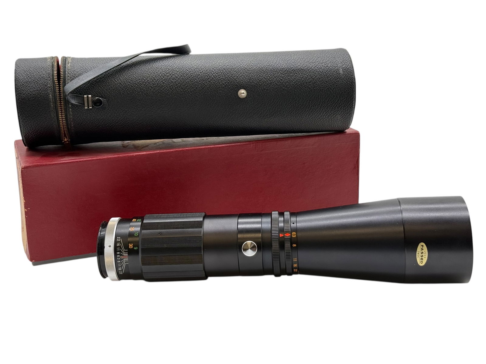 A Telephoto Camera Lens, 40mm F6.3 JMDC: L: 12 1/2 inches D: 3 inches