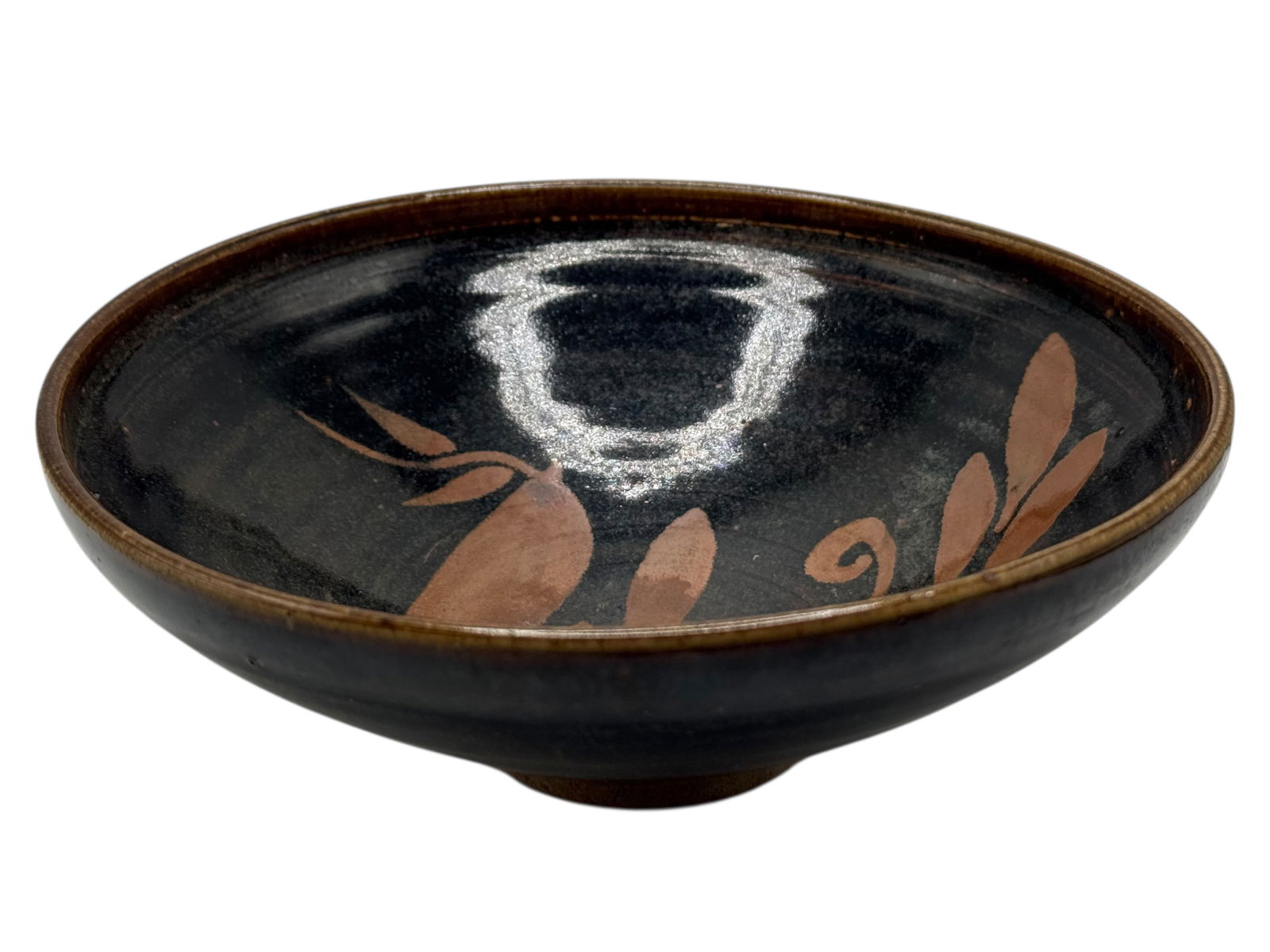 A RUSSET-SPLASHED BLACK-GLAZED 'LOTUS' BOWL (1 of 7)