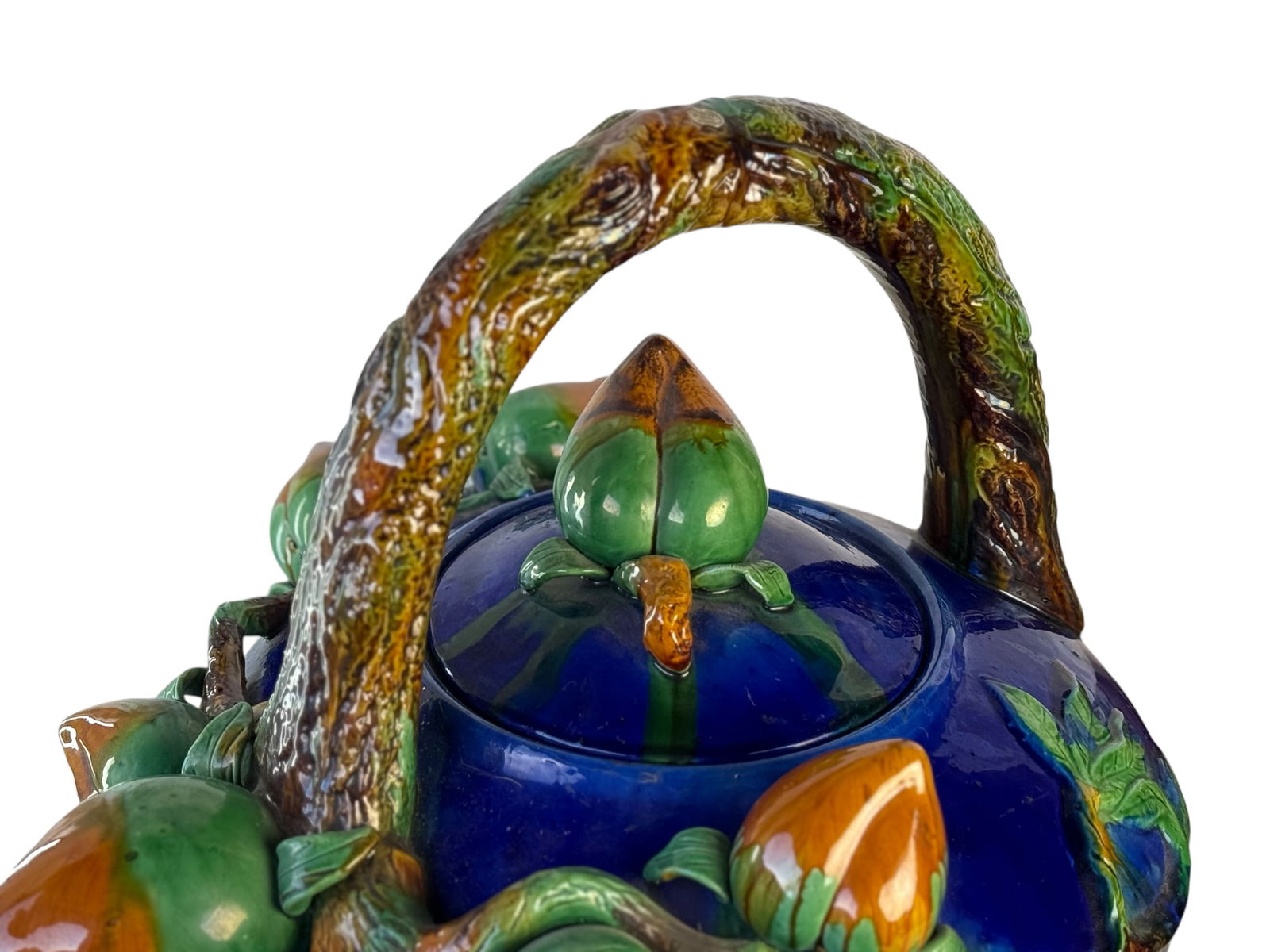 A Large Porcelain Pot - 2