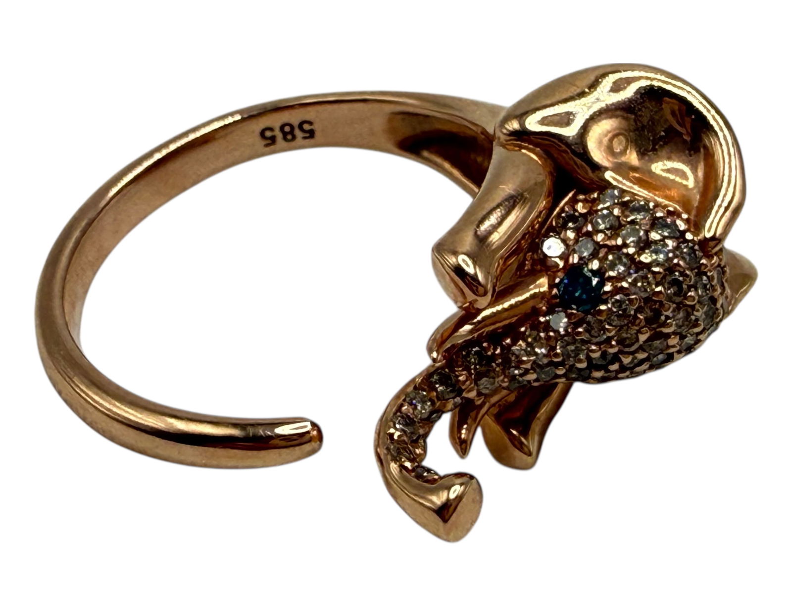 14K Gold Elephant Ring: 14K Gold Elephant Ring14K Gold Elephant Ring Size: 5.5