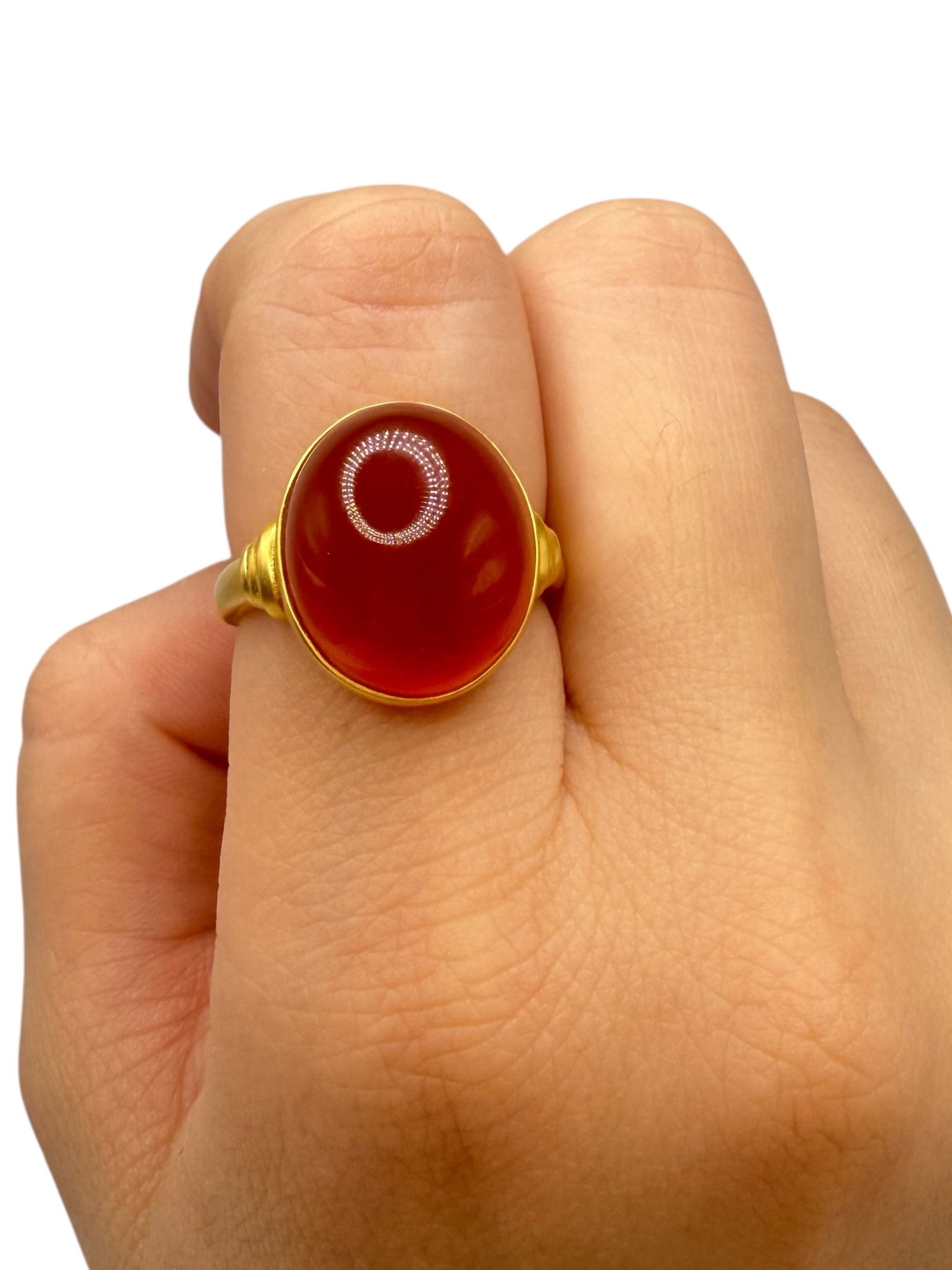 18K Gold Amber Ring: 18K Gold Amber Ring18K Gold Amber Ring Size: 7.5-8