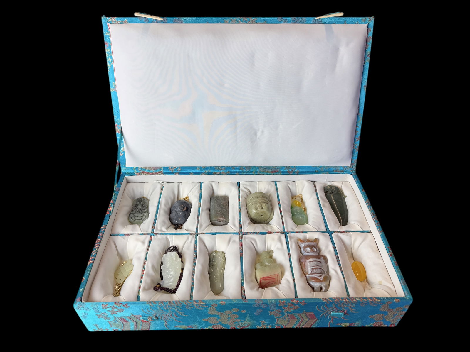 Group of 12 Chinese Jade/ Jadeite Carvings: Group of 12 Chinese Jade/ Jadeite CarvingsGroup of Chinese Jade Carvings