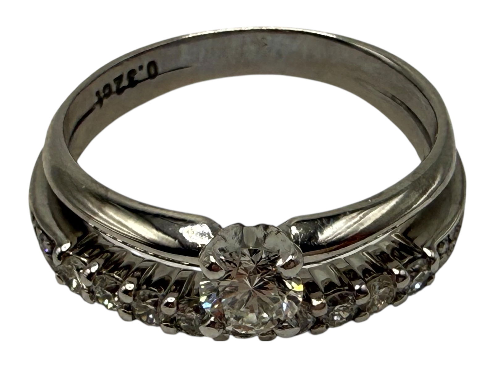 0.32 Carat Diamond, 14 K ring - 2