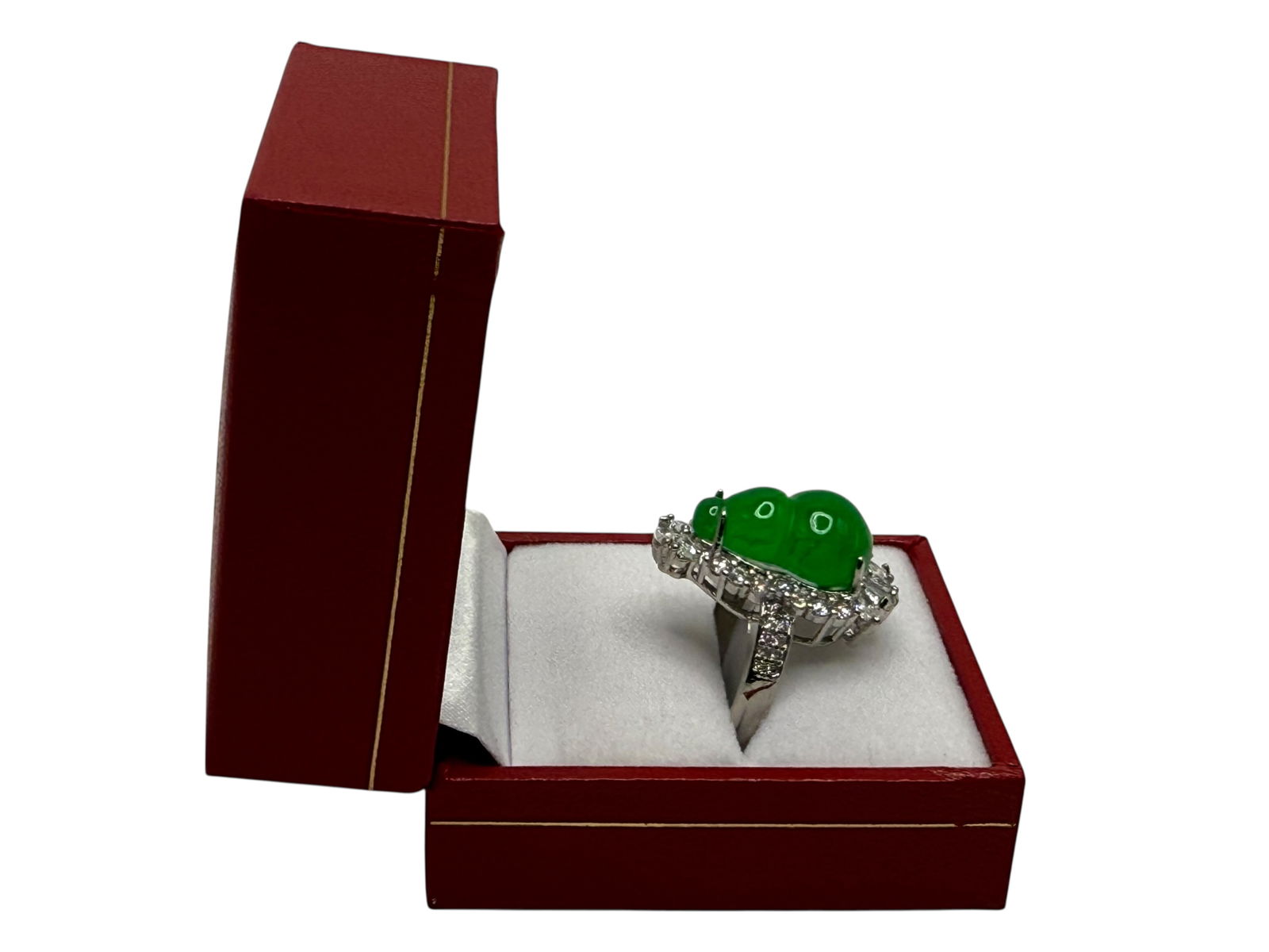 A Green Hardstone and Diamond Ring, Excluding box - 3
