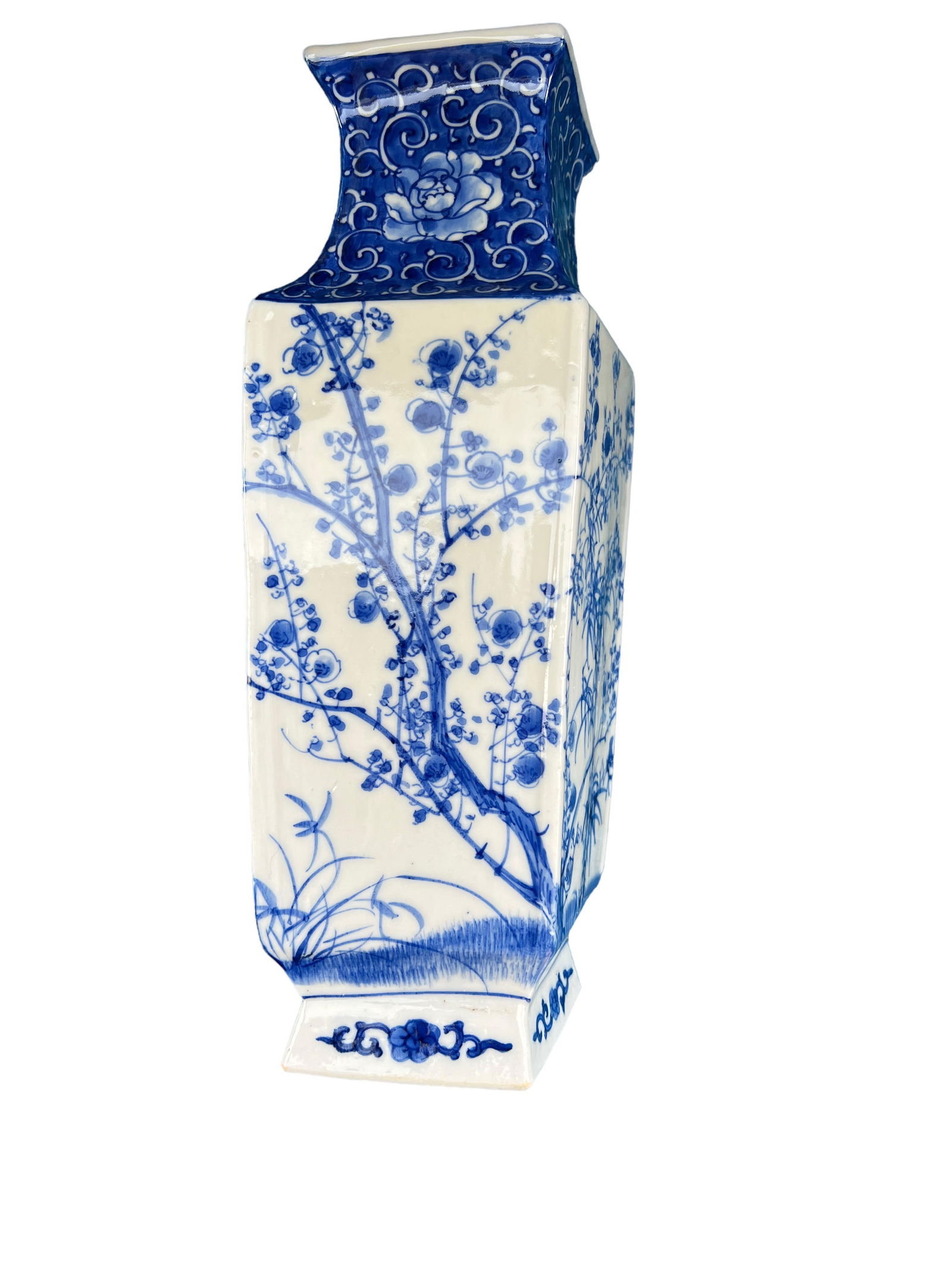 BLUE AND WHITE SQUARE BALUSTER VASE - 8