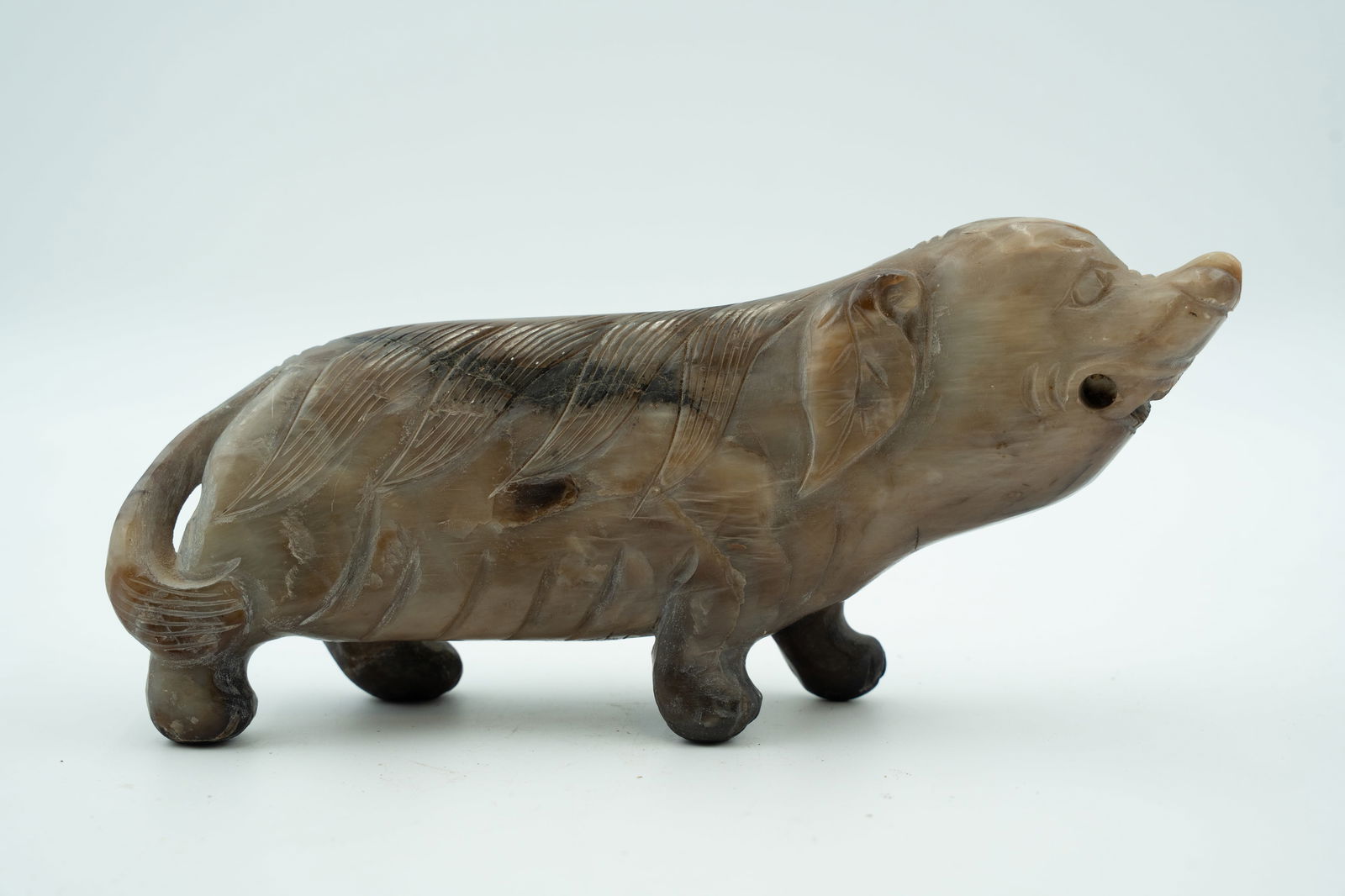 Chinese Carved Jade Pig Figurine with Feathered De (1 of 11)