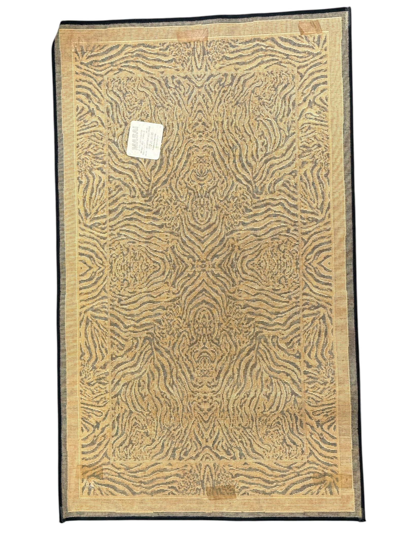 A Decorative Tiger-Stripe Pattern Rug - 4