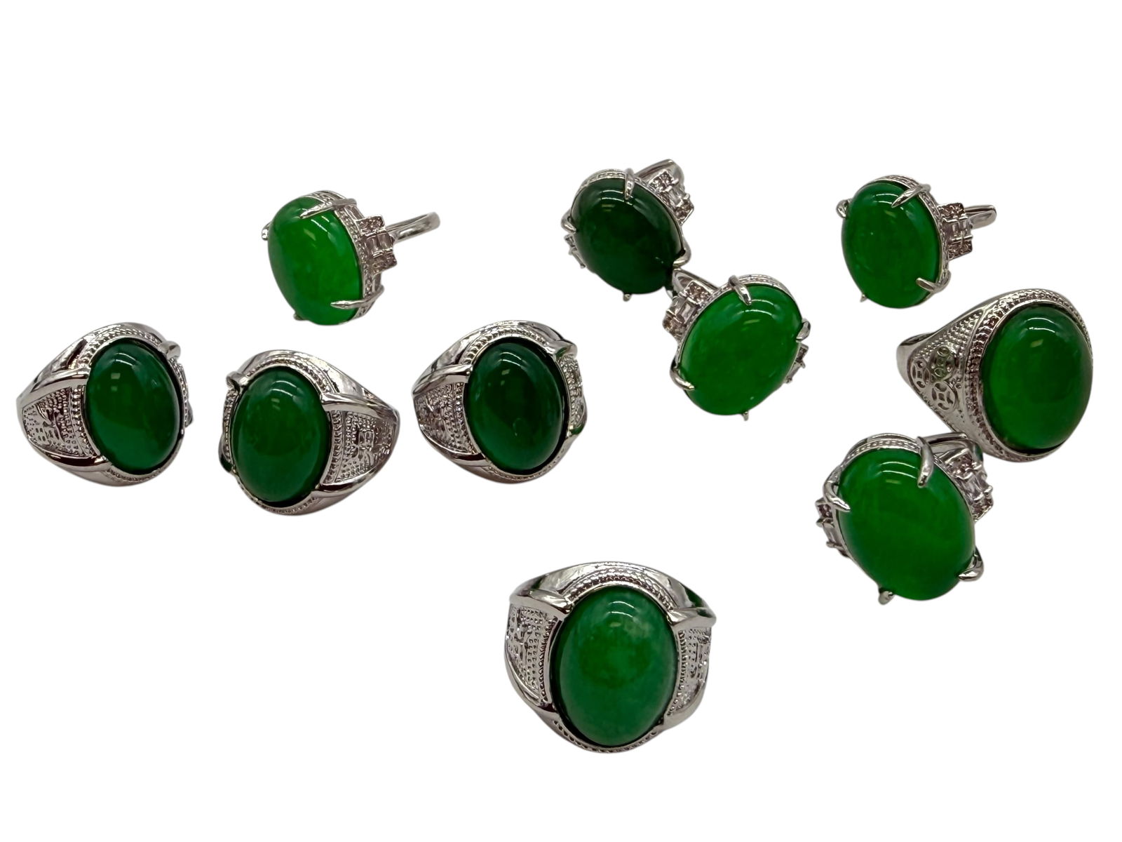 Collection of Green Stone Cabochon Rings: Collection of Green Stone Cabochon RingsCollection of Green Stone Cabochon Rings