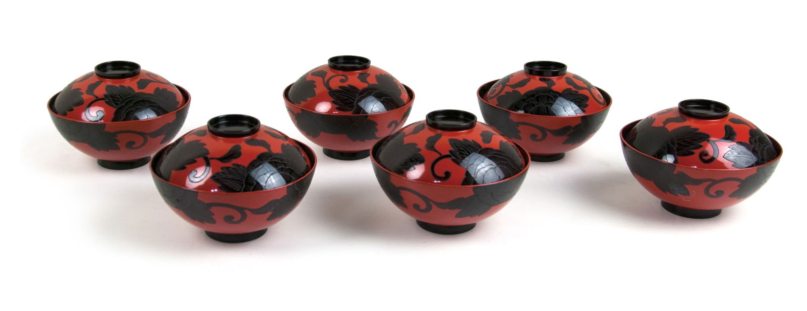 RED AND BLACK LACQUER BOWL SET (1 of 1)