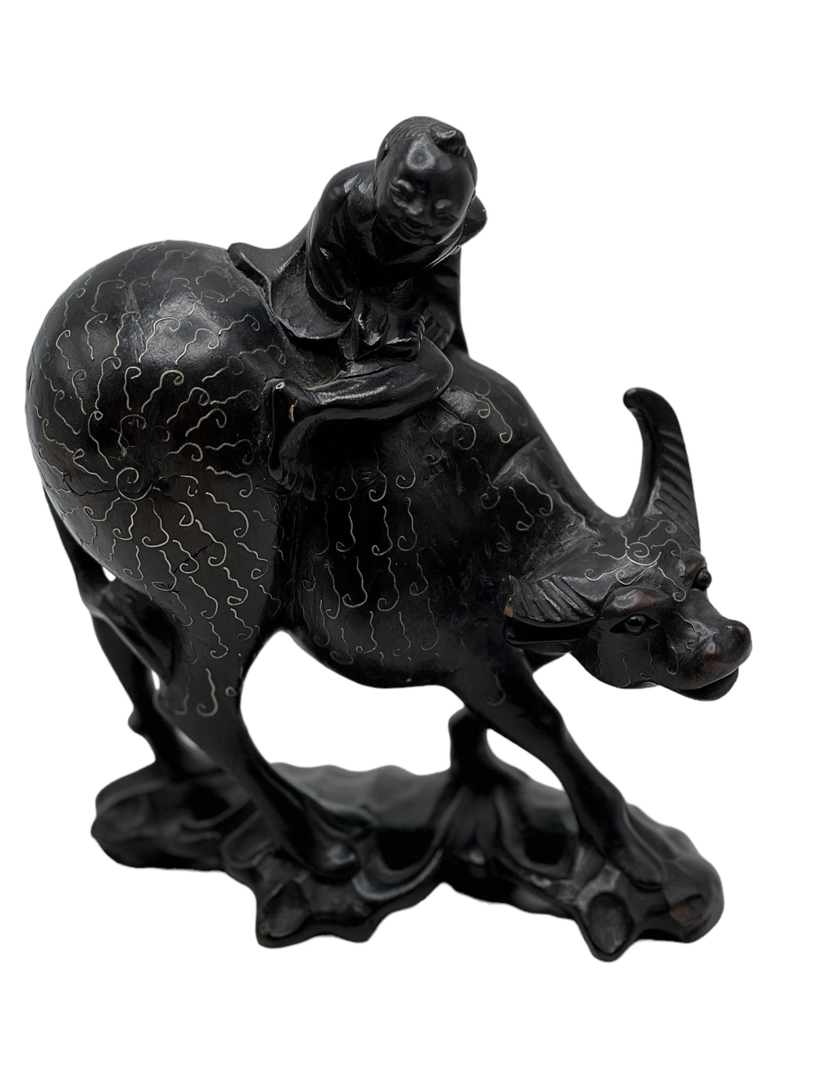 Chinese Wood Carved Silver Inlaid Water Buffalo: Chinese Wood Carved Silver Inlaid Water BuffaloH : 5 3/4 in ( 14.61 cm ) W : 4 3/4 in ( 12.07 cm ) L : 2 1/4 in ( 5.72 cm )