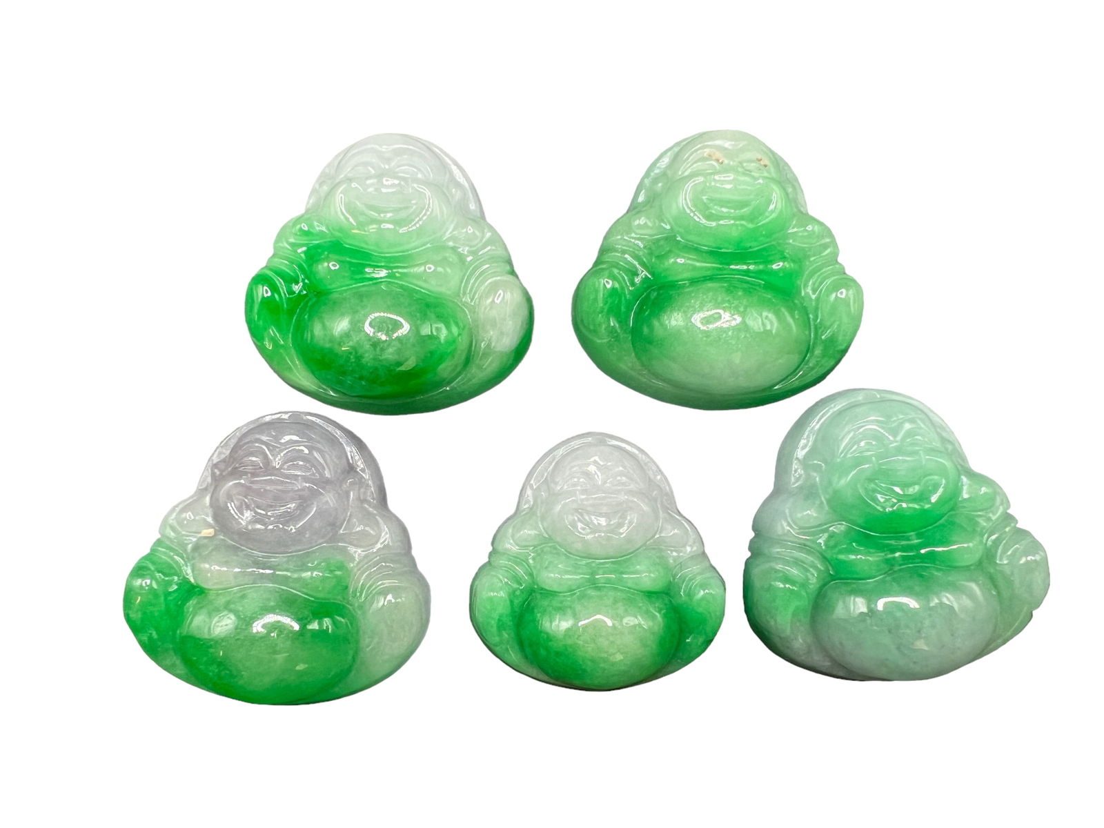 Set of 5 Jade / Happy Stone Pandents: Set of 5 Jade / Happy Stone PandentsLargest Approximately: L: 1.43 inches (3.63 cm) W: 1.41 inches (3.58 cm) D: 0.46 inches (1.17 cm)