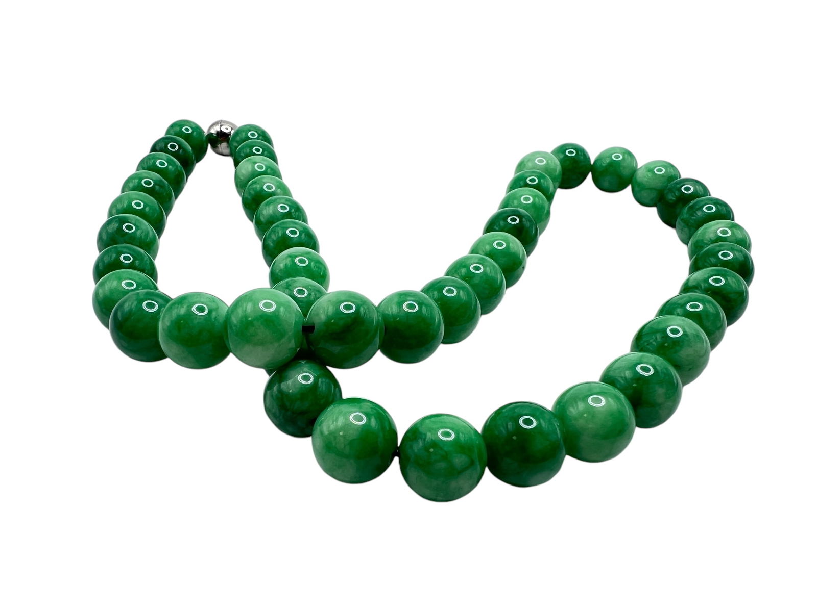 A Jade Beads Necklace - 2