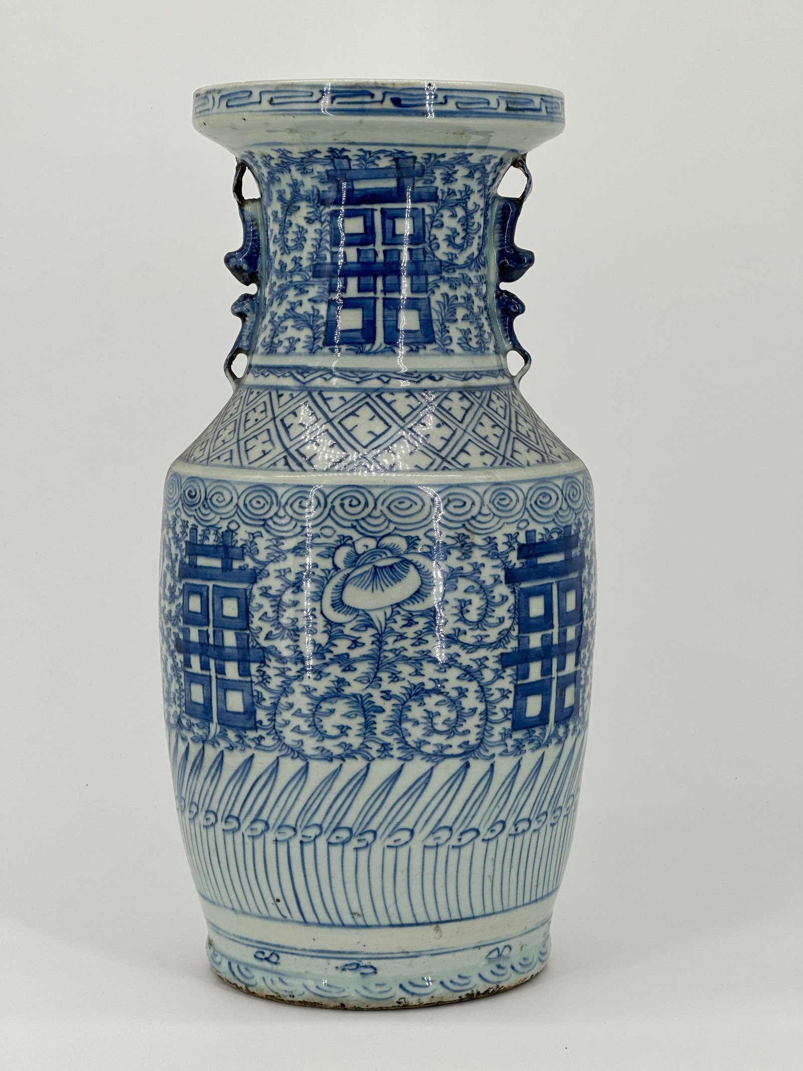 A Chinese Blue and White Porcelain XI Vase (1 of 4)