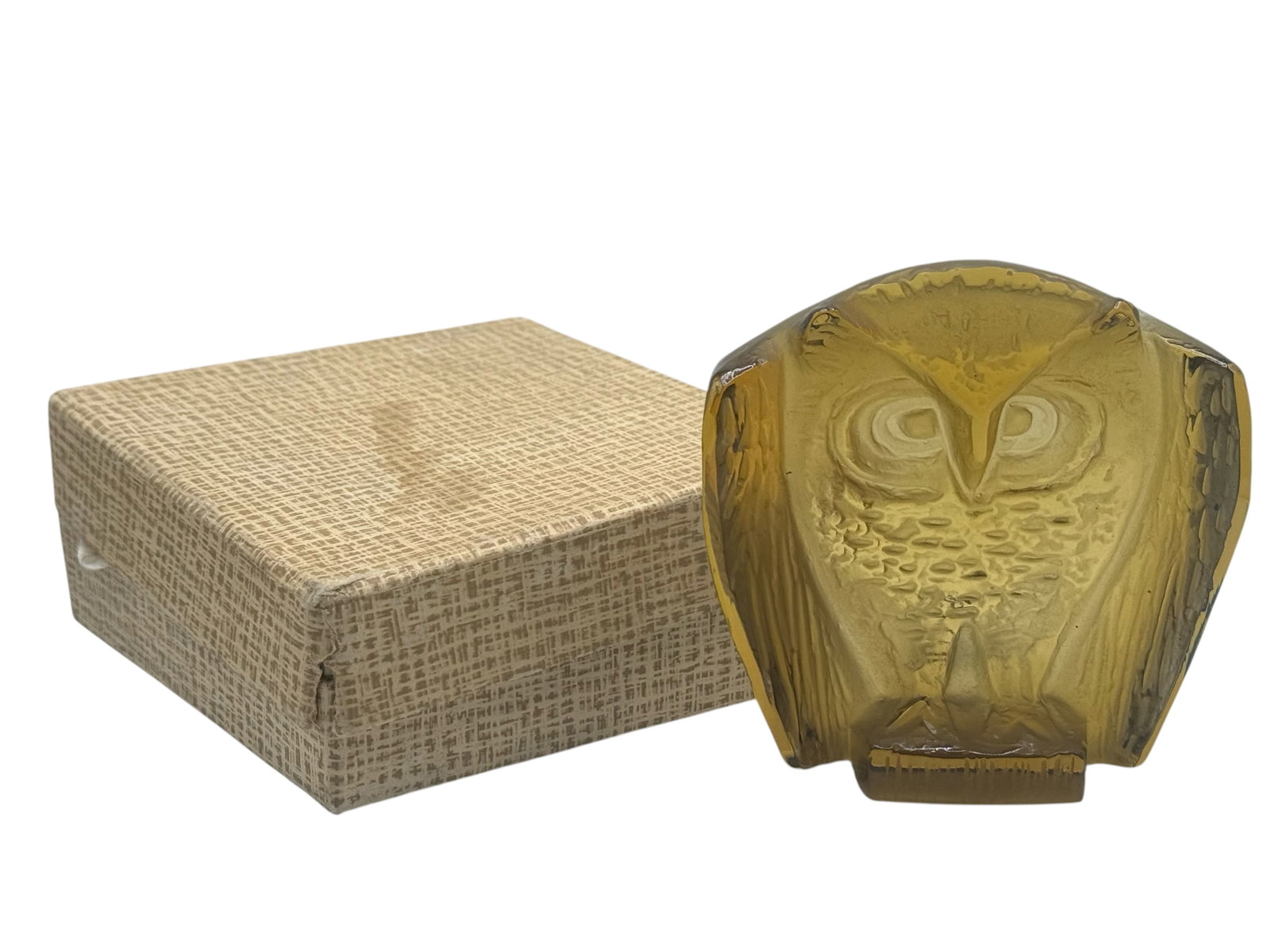 A Czechoslovakia Art Glass Owl Paperweight (1 of 3)