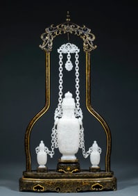 Qing Qianlong and Tian white jade three consecutive bottles