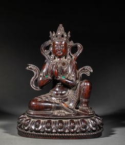 Red sandalwood Tara in the Qing Dynasty