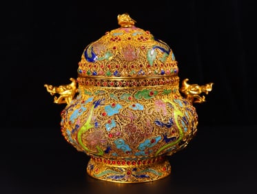 Blue ear furnace with gilt and gemstone