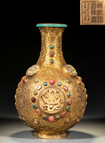Qing Dynasty bronze gilt inlaid treasure inlaid white jade dragon phoenix vase