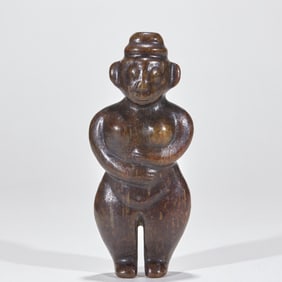 Before the Ming Dynasty jade figure