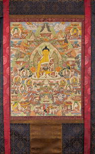 Thangka: Thangka: Using fabric as the base material (mostly silk, cotton cloth, etc.), it is painted with mineral pigments and other materials. The painting process is complex, involving multiple steps such as