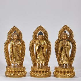 A set of five volumes of copper-gilt silver-inlaid scriptures from the Tang Dynasty