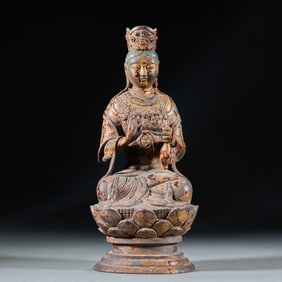 Before the Ming Dynasty, a Guanyin in a copper lacquer and gold vase