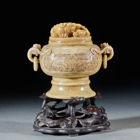 Shoushan stone-covered jars