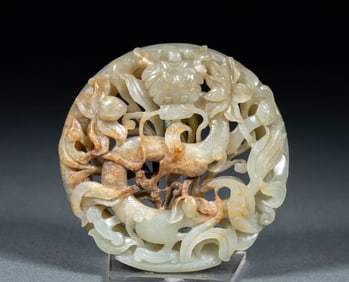 Hetian jade hollowed-out dragon pattern jade plate