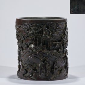 A Cylindrical Incense-wood Painting of Figures and Stories from the Jietai Hall in the Qing Dynasty
