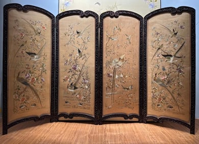 Late Qing Dynasty and Republic of China Period Fine Flower and Bird Guangdong Embroidery Screen