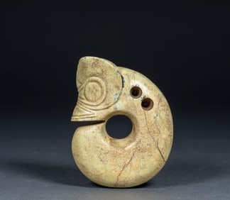 Jade pig-dragon of Hongshan Culture before the Ming Dynasty
