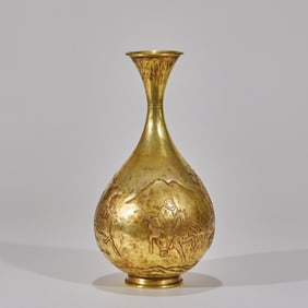 A gold-plated jade pot with a hunting scene of Khitan people from before the Ming Dynasty