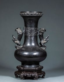Bronze, Father and Son Lions, Wide-mouth Vase